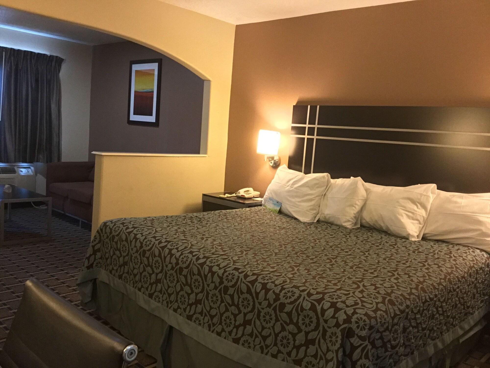 Days Inn & Suites By Wyndham Houston North - Spring Bagian luar foto